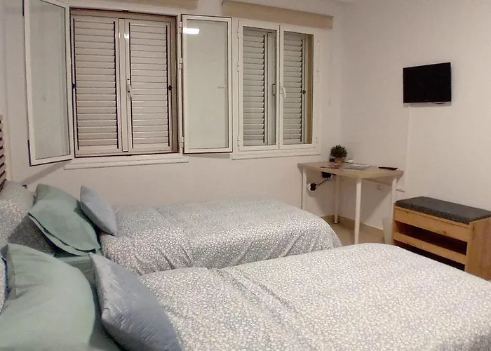 Bed & Breakfast Hoya De Ayala I 3*